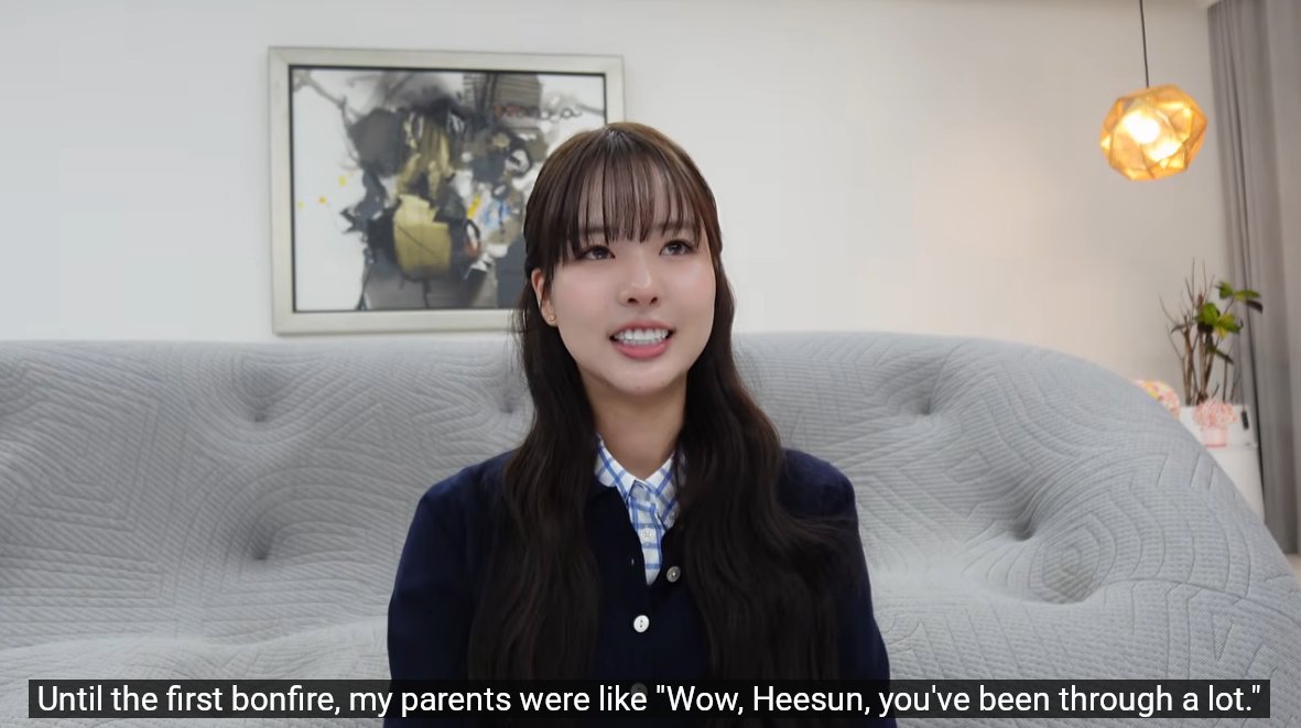 FangurlTreasure's tweet photo. Heesun's parents might feel a little sorry for her on the first 4 episodes... but let's be real—they're too busy happily teasing their daughter. LOL 😂 #singlesinferno5 https://t.co/eNJfeJJWLs