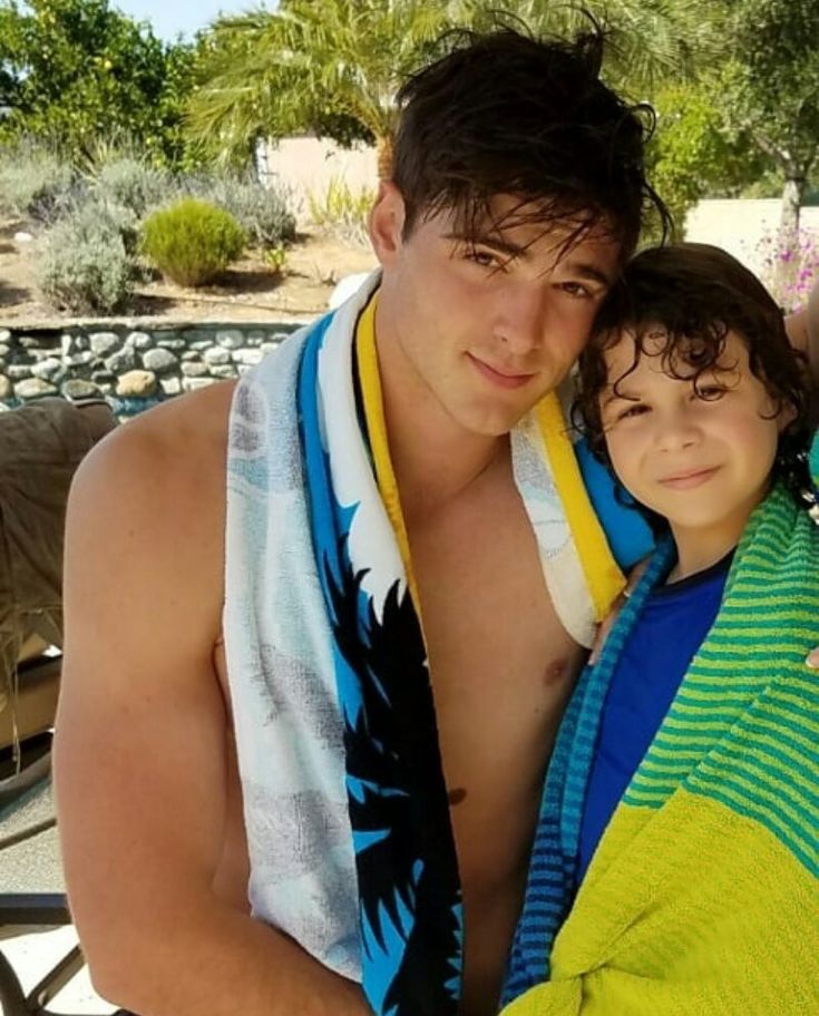 Hourly Jacob Elordi Fan Account tweet media