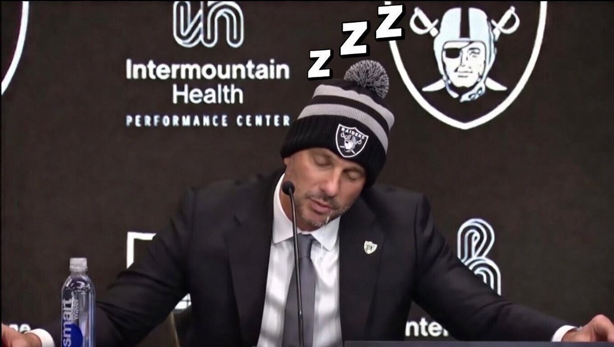 archival ⋆ tweet media