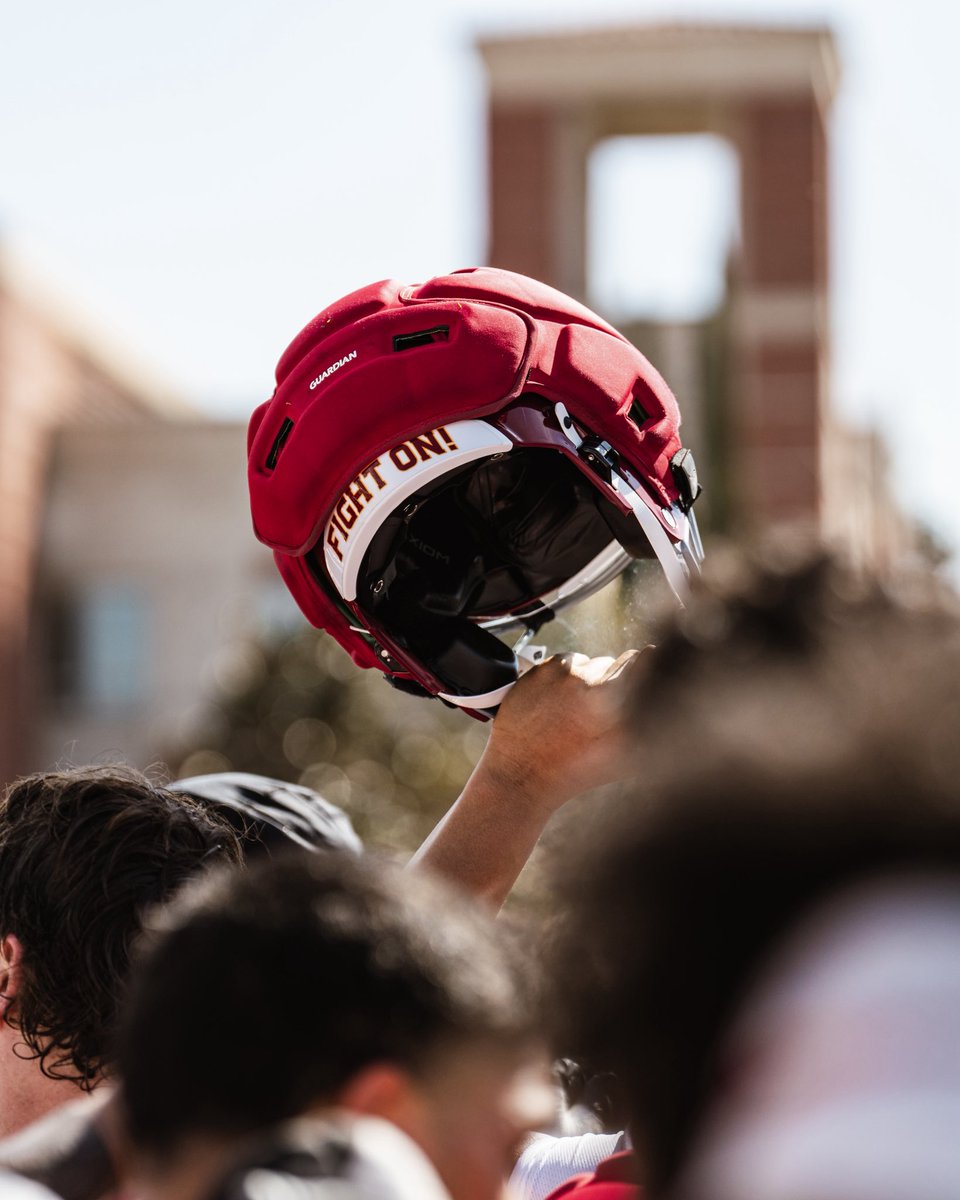 USC Football ✌️ tweet media