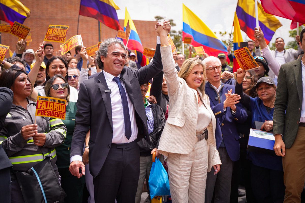 Sergio Fajardo tweet media