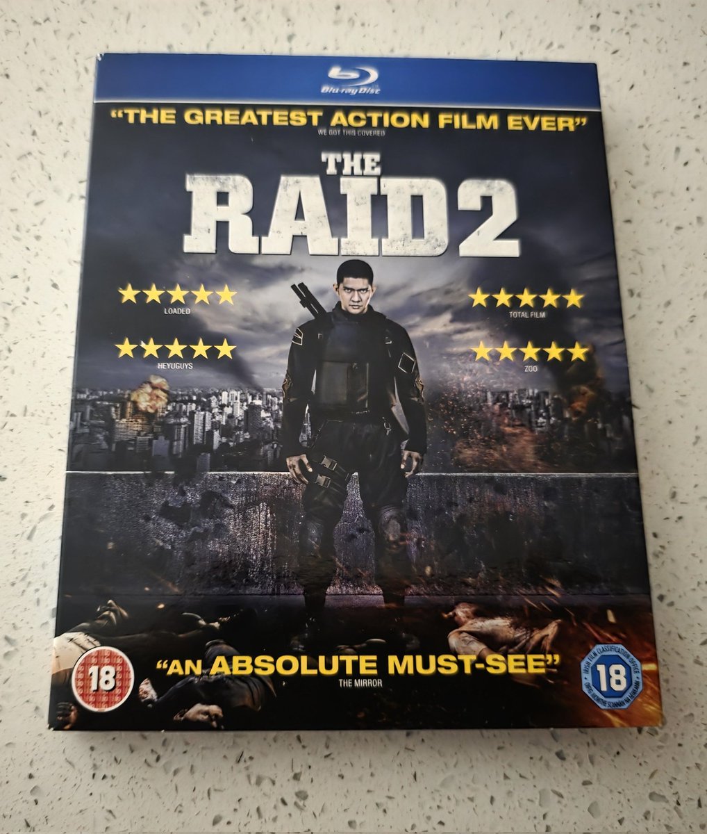 dadladgaming's tweet image. New movie has arrived👍

#gamesroom #mancave #retrogaming #gamescollection #videogames #youtuber