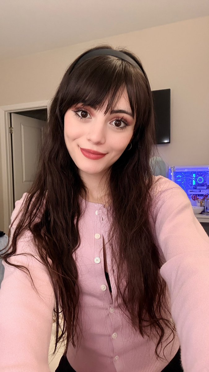 Jade 💜🦎 tweet media