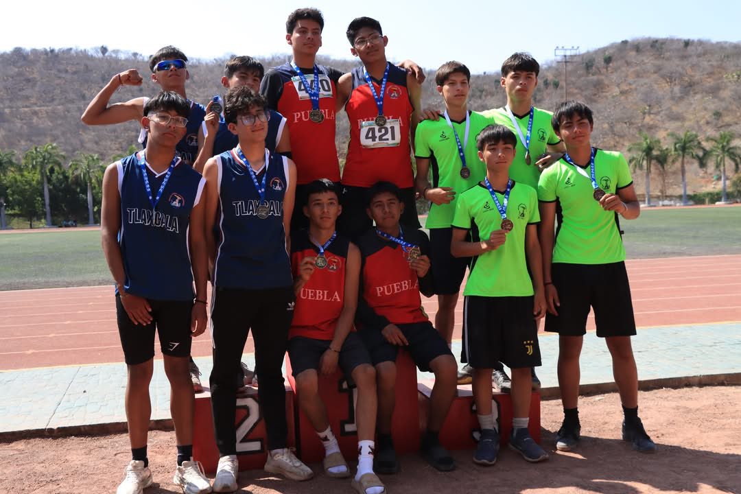 #GobiernoInforma|| 
🏆|| ¡Estudiantes de las escuelas de Tecomatlán triunfan en Espartaqueadas!
🤝🏾 El H. Ayuntamiento de Tecomatlán felicita a los jóvenes deportistas que obtuvieron los primeros lugares en esta disciplina. 
¡Enhorabuena jóvenes!