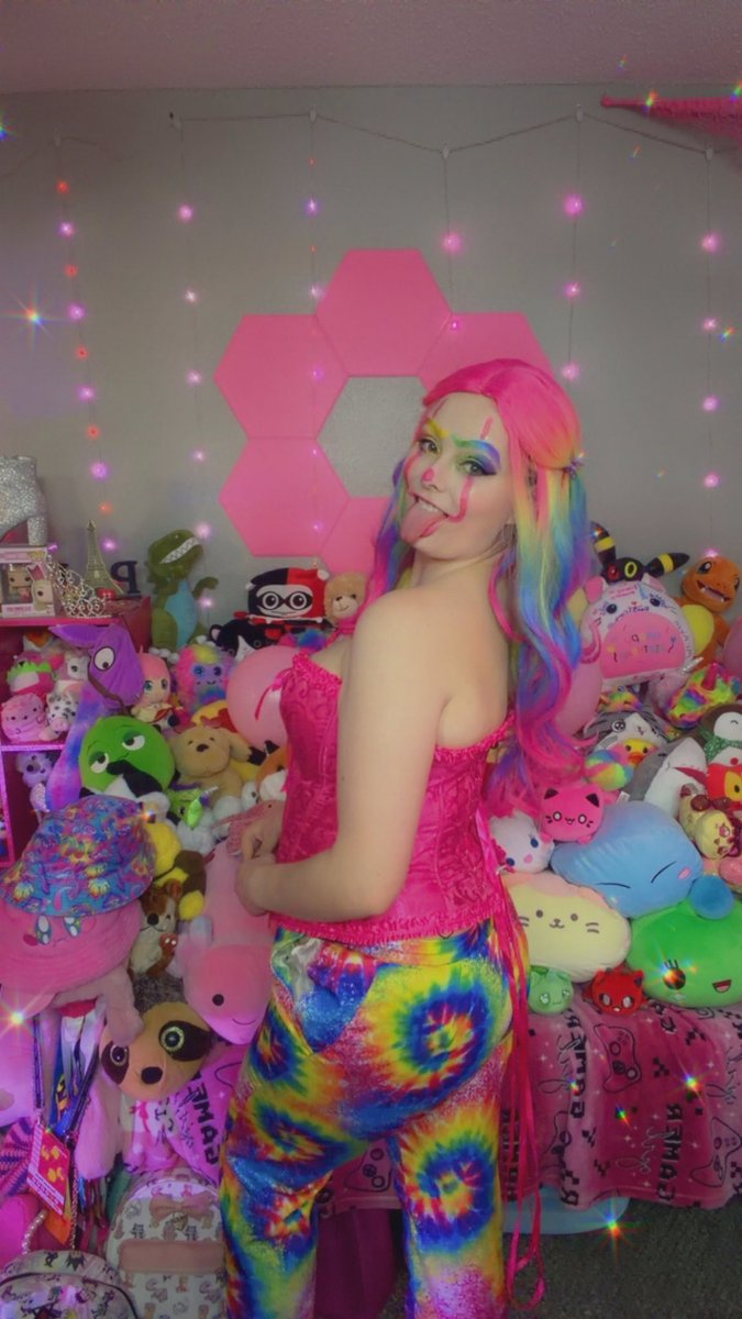 Serena Paris tweet media