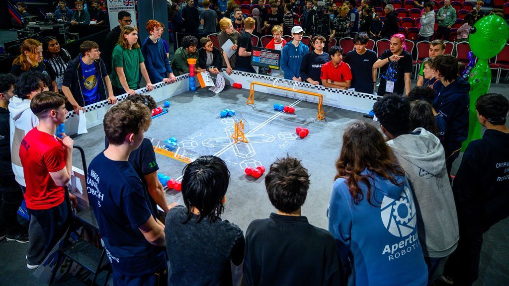 VEX Robotics tweet media