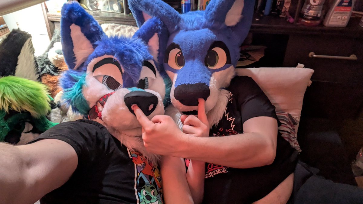 Wolfpen/Maclod SFW tweet media