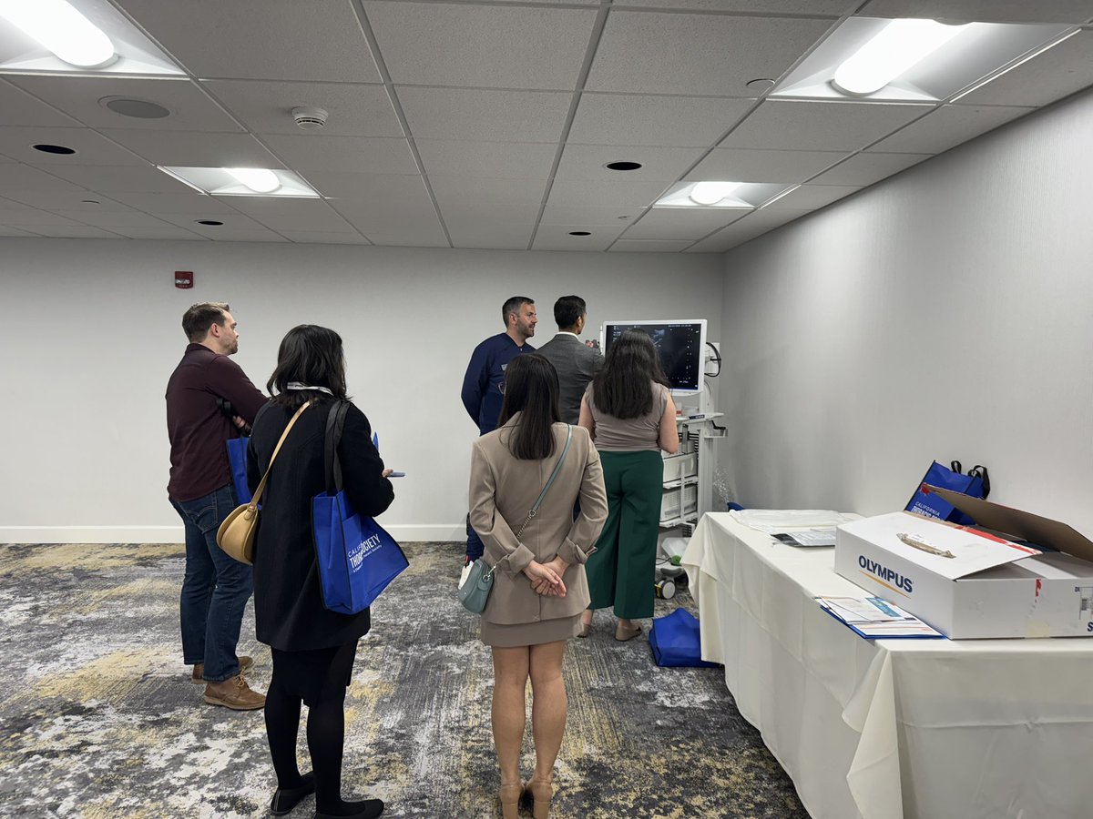 CalThoracic's tweet photo. @CalThoracic hands on session. Learning about robotic bronchoscopy, EBUS, non-invasive ventilator management, and cough monitoring. https://t.co/Di6843M71q