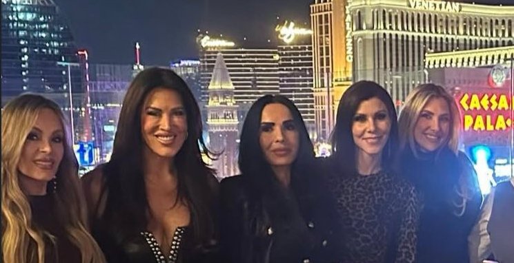 Staten Island Fairy tweet media