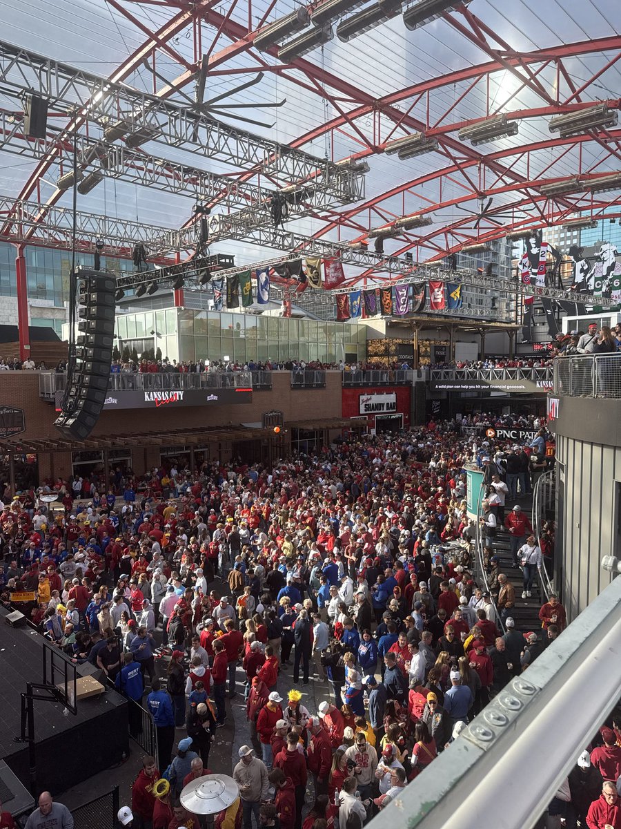 Cole Ragans Enjoyer tweet media