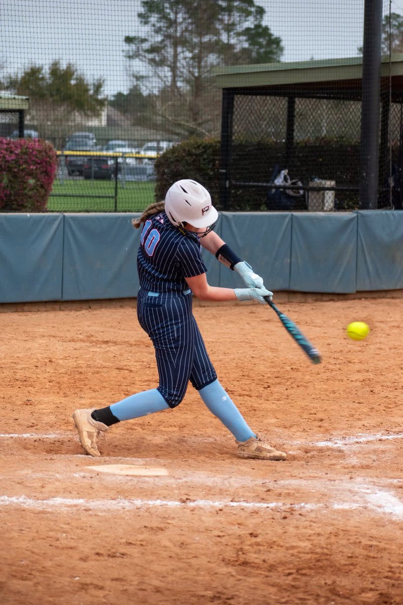 Alley Henderson tweet media