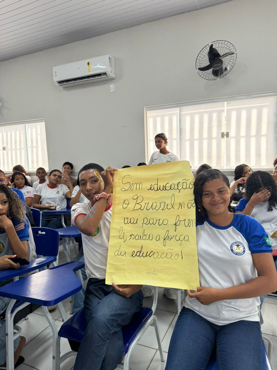 União Brasileira das/dos Estudantes Secundaristas tweet media