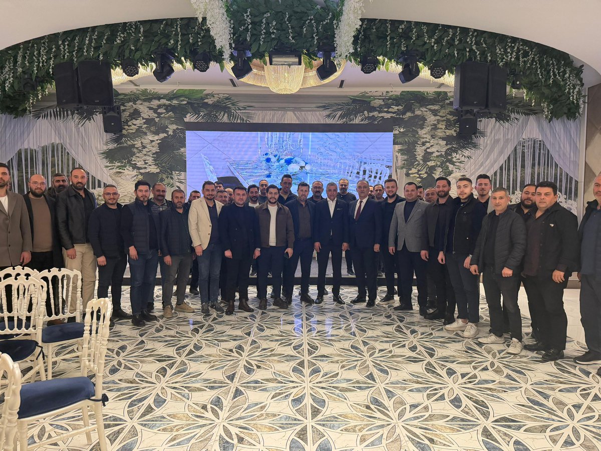 İl Başkanımız Sayın Alparslan Doğan, İl Yönetim Kurulumuz, İlçe Başkanımız Sayın Satılmış Ezandemir ve Yönetim Kurulumuz, Cesur ve Selçuk Arslan’nın önderliğinde ARS inşaat Yapı Malzemeleri LTD. Düzenlemiş olduğu iftar programına katılım sağlamıştır.