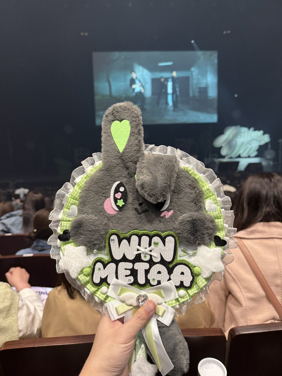 WinmetawinO's tweet photo. แฟน ๆ มาให้กำลังใจพี่วินเยอะเลยน้าาา

WIN 1ST FM IN OSAKA

#JustYouandWin1stsoloFMinOsaka https://t.co/OXAt5DPozI