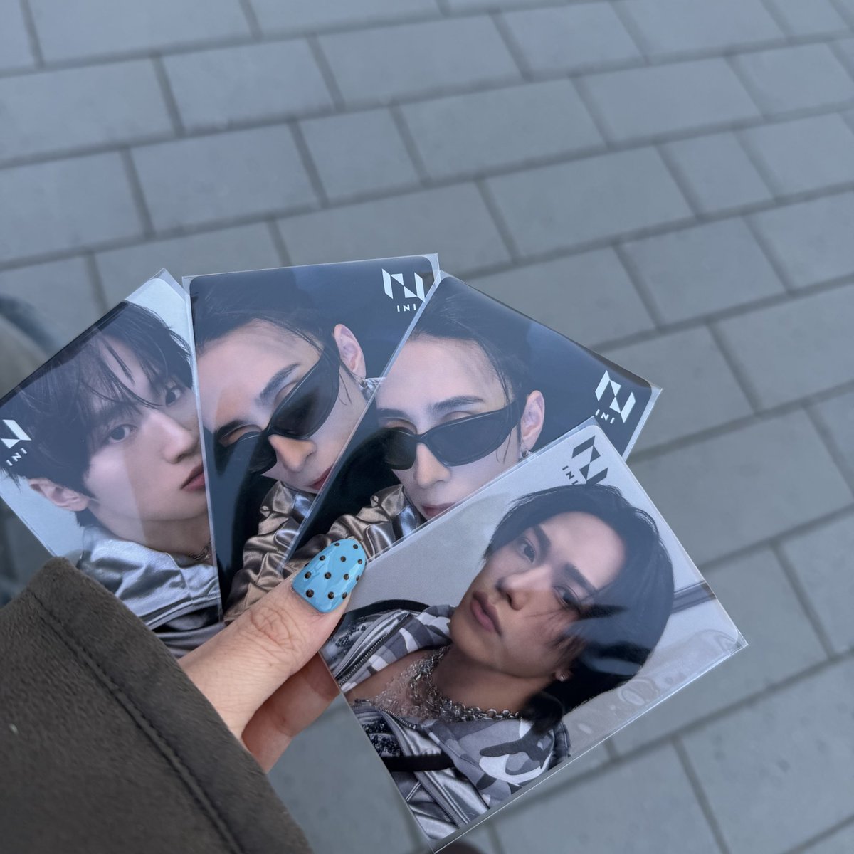 2️⃣5️⃣ tweet media