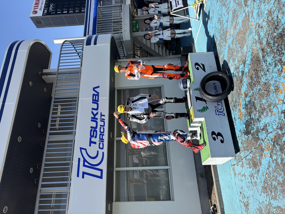circuit__style's tweet photo. #筑波選手権
#JP250
#JPsport
#INT
#NAT
#表彰式
#おめでとうございます https://t.co/XSzu8UtsAY