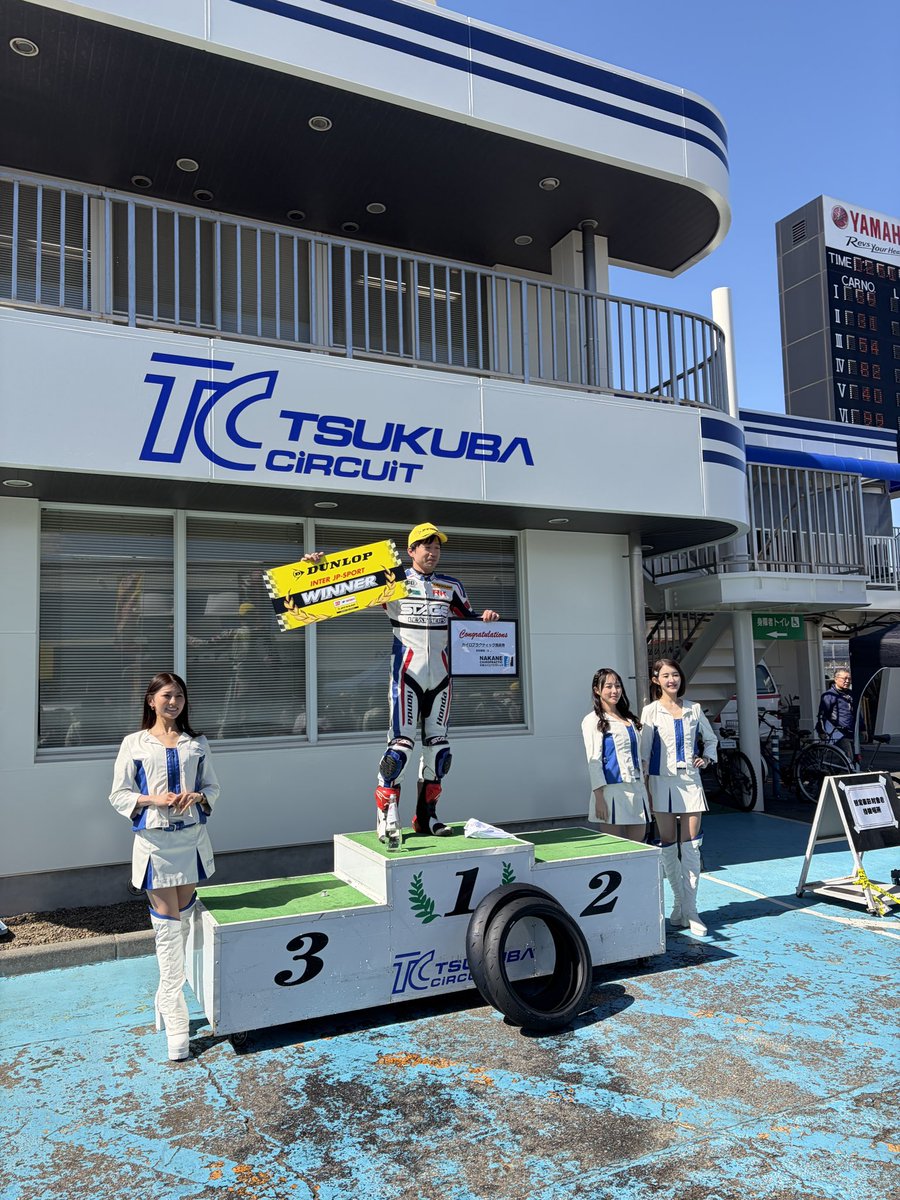 circuit__style's tweet photo. #筑波選手権
#JP250
#JPsport
#INT
#NAT
#表彰式
#おめでとうございます https://t.co/XSzu8UtsAY