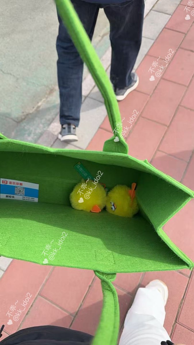 不乖～ tweet media