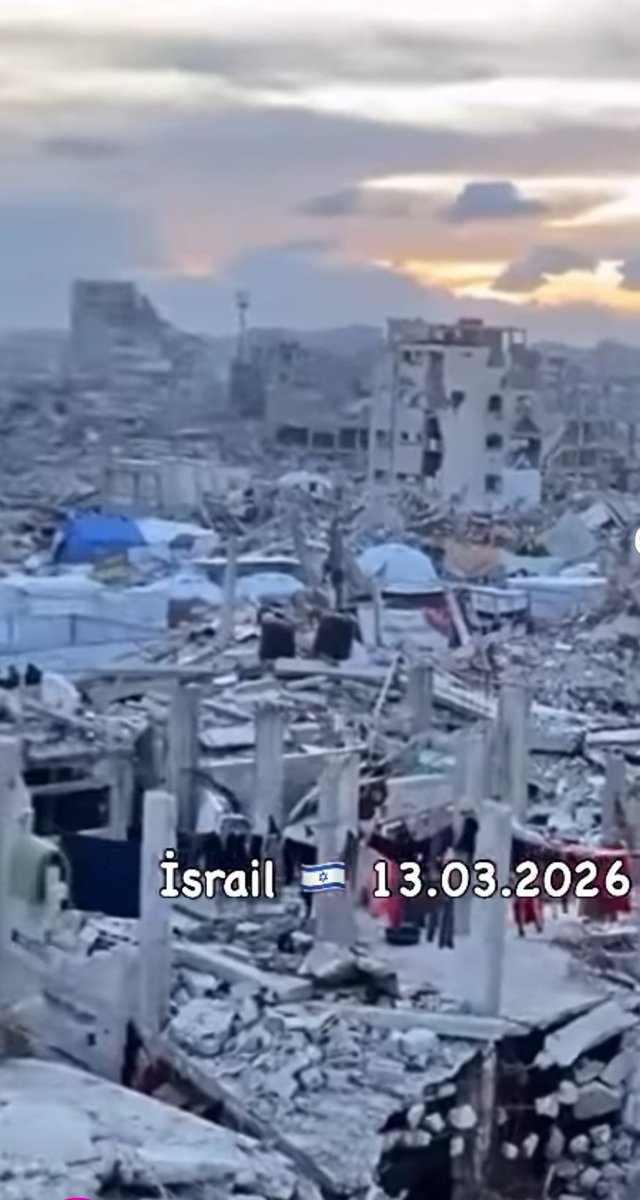 erkanacarbey's tweet photo. Selamünaleyküm
Yüce Allah'ın Rahmeti ve bereketi üzerinize olsun.
Hayırlı sabahlar dostlar.
Zalimler için Rahman ve Rahim olan cc Allah'ın da hesapları vardır.
O hesaplar; zalimleri er yada geç şüphesiz bulur.
La galibe illallah ☝️
#FreePelastine
#cumartesi https://t.co/RAitKBU50Q