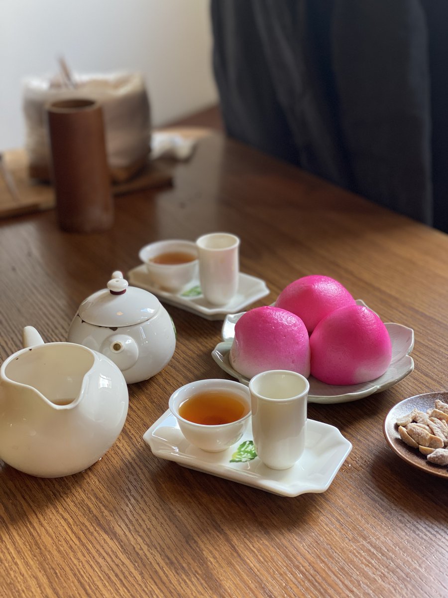 TeaTime_333's tweet image. 「Tea Time 20」の取材で訪れたシンガポールのチャイナタウンにある中国茶専門店「Tea Chapter（ティー・チャプター：茶渊）」を紹介します。instagram.com/p/DV2Xw3mAcDx/
teatimemagazine.jp
#teatime #ティータイム #紅茶 #シンガポール #アジアのティーカルチャー #中国紅茶 #ミルクティー