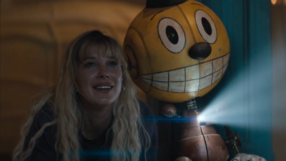 millie bobby brown tweet media