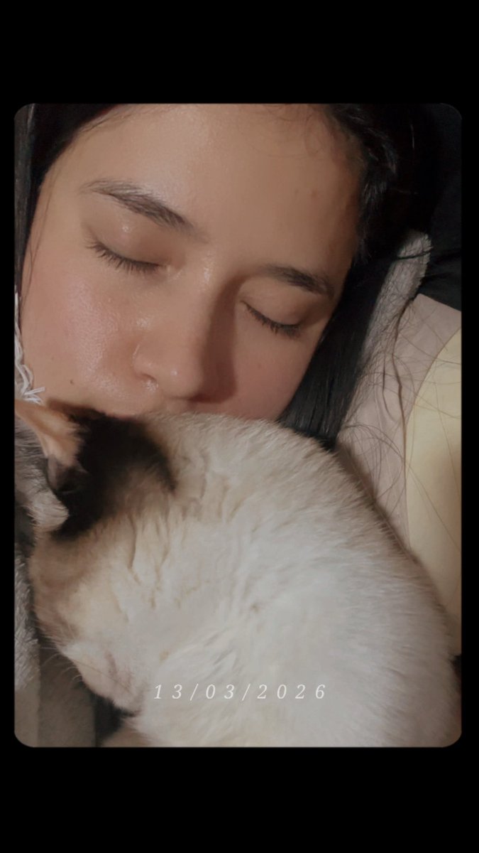 Lindsay799's tweet photo. Eres mi pedacito de vida https://t.co/dCY3gYVxPb