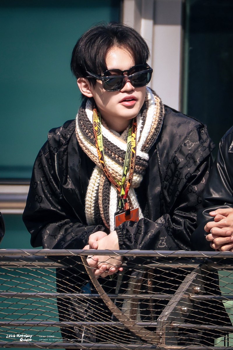 メキシコからLAの間にウォリアーズをマークと観に行ったり、長沙から上海の間にF1をジェノと観に行ったり、チョンロって本当にスケジュールの合間の時間も有効に活用して全力で人生楽しんでてかっこいい...