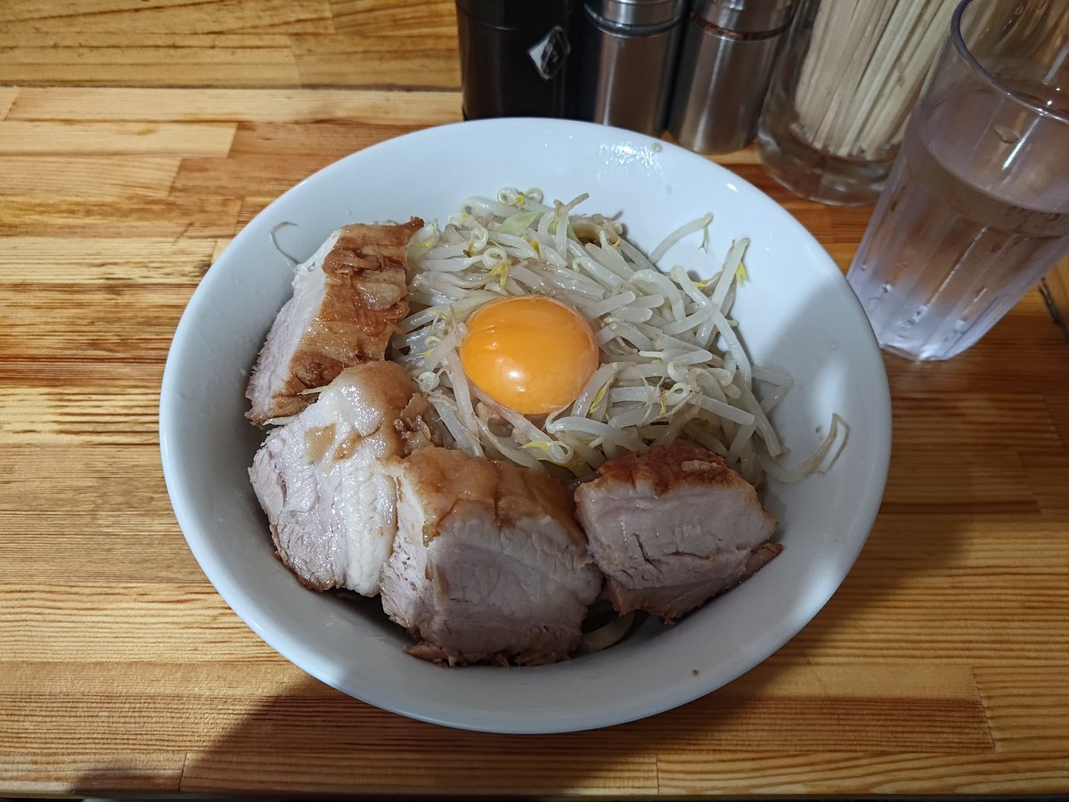 Monoblepharis's tweet photo. 元気を補充した https://t.co/zKeLHFPv8E