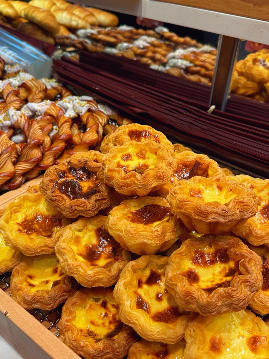 Sirnon MikhoIiavioh tweet media