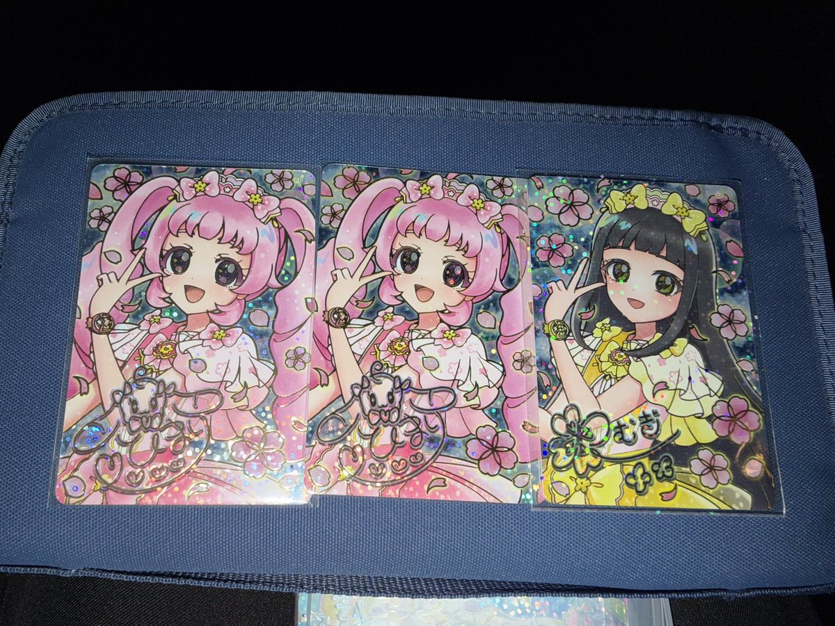 li_roselia's tweet photo. 【交換募集】 映画ひみつのアイプリ まんかいバズリウムライブ！入場者特典カード

譲) つむぎ ひまり

求) リング・クローバー

本日池袋周辺に居ますので手渡しor後日郵送でのお取引希望です。
FF外・検索からでもお声がけ大丈夫です。
#アイプリ https://t.co/szZjCWHEJV