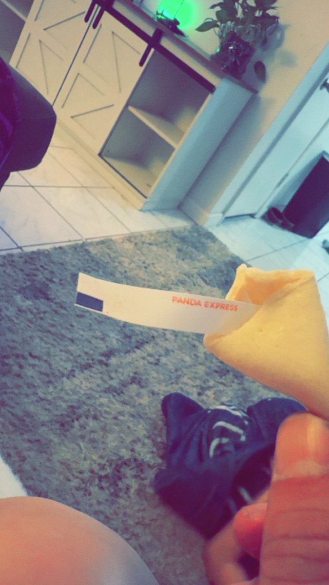 Cashmere_432's tweet photo. Got an empty fortune from @PandaExpress 😮 this is what I look most forward to! So I was shocked. 😩 https://t.co/SxDkhP0BYI