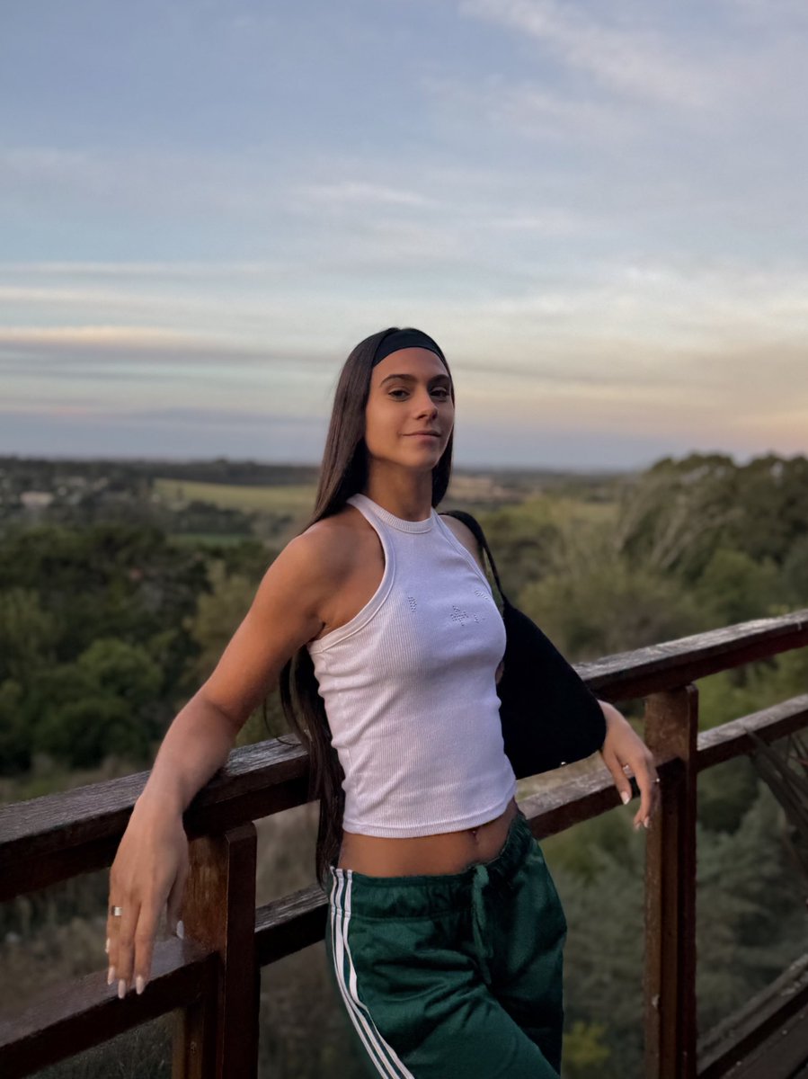 Nazarena tweet media