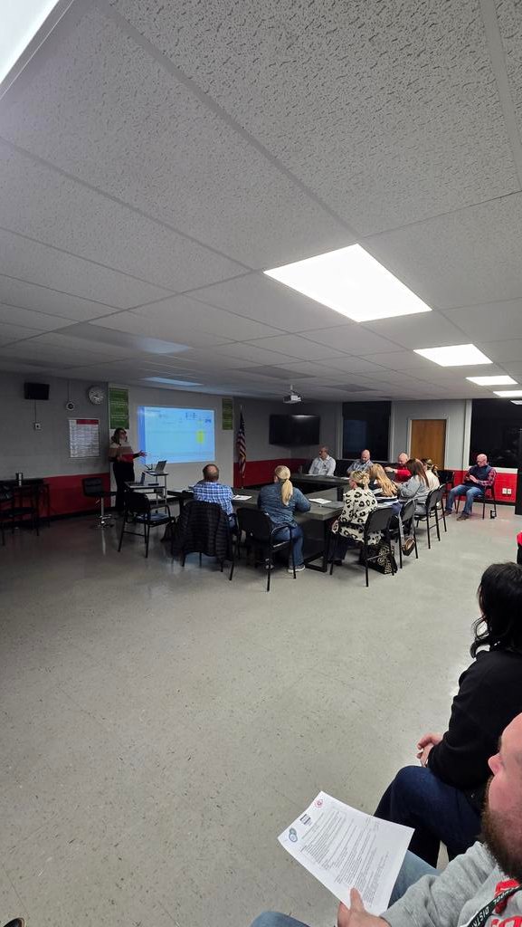 CHS_WorkForce's tweet photo. Wonderful day at the Noble County Business Advisory Council meeting. 
@futureplansoh  @school_caldwell https://t.co/mxbizAanIY