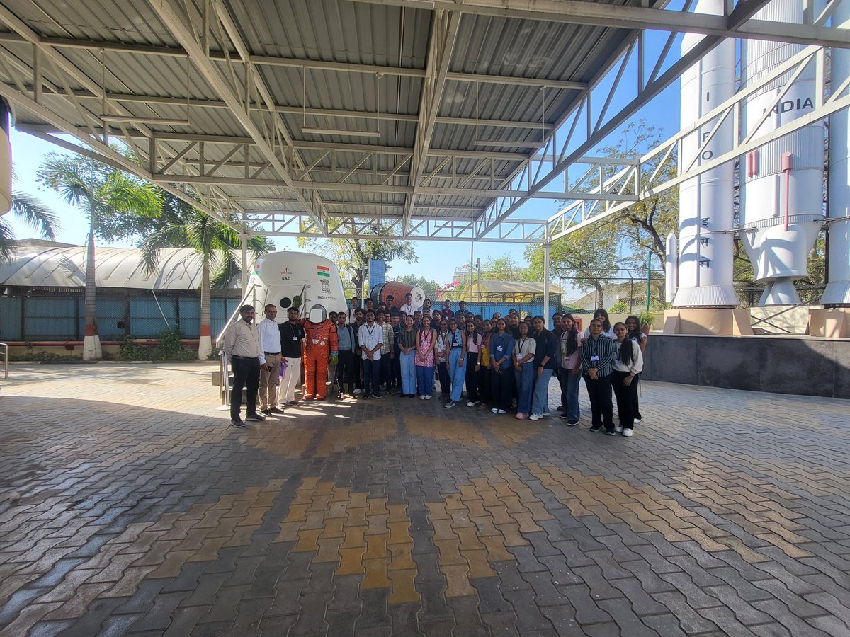 gecm_official's tweet photo. Industry visit of ISRO-SARC, Ahmedabad. Students of Computer Engineering and Information Technology joined the visit and understood operations carried out at ISRO.
#gecm #IndustrialVisit https://t.co/tpiMHeimtk
