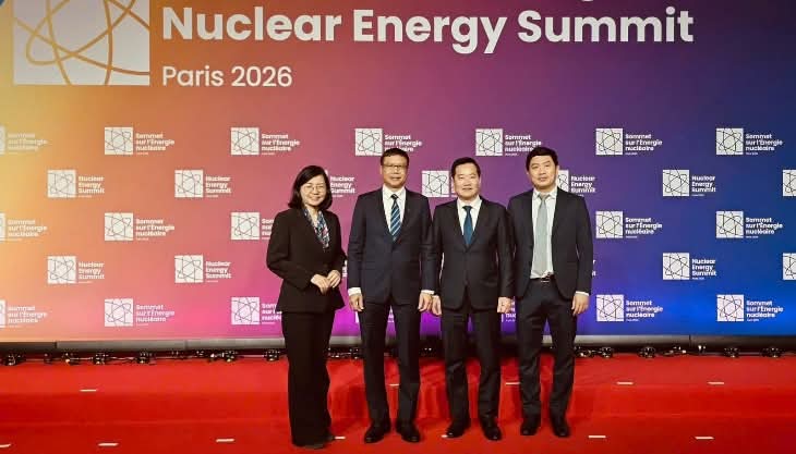 La France au Vietnam 🇫🇷🇻🇳 tweet media