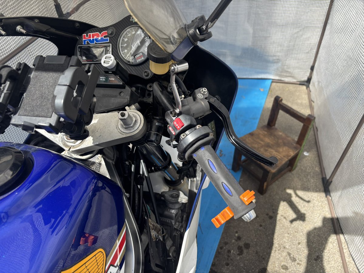 もとふくNS 400R tweet media