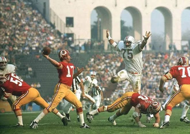 johnnyepic3's tweet photo. @VinnysCorner1 I remember watching this game at my uncle’s. Skins fan since ‘73. https://t.co/qih7KGP7dW