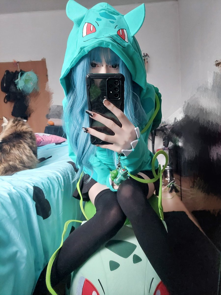 necroina tweet media