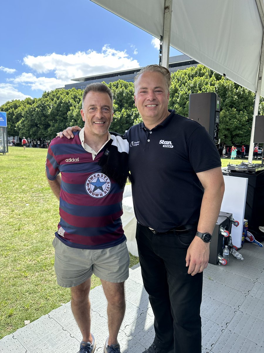 Texi Smith tweet media