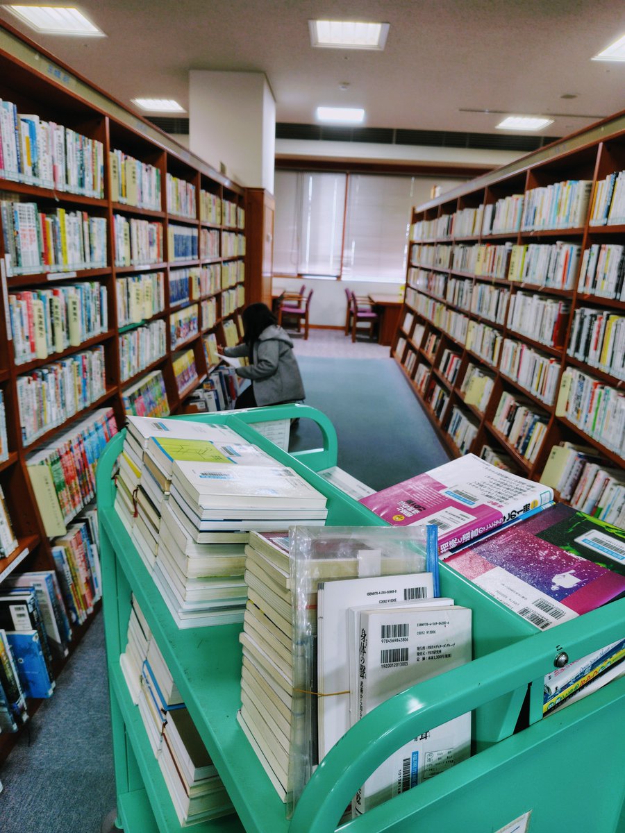 福岡市総合図書館 tweet media