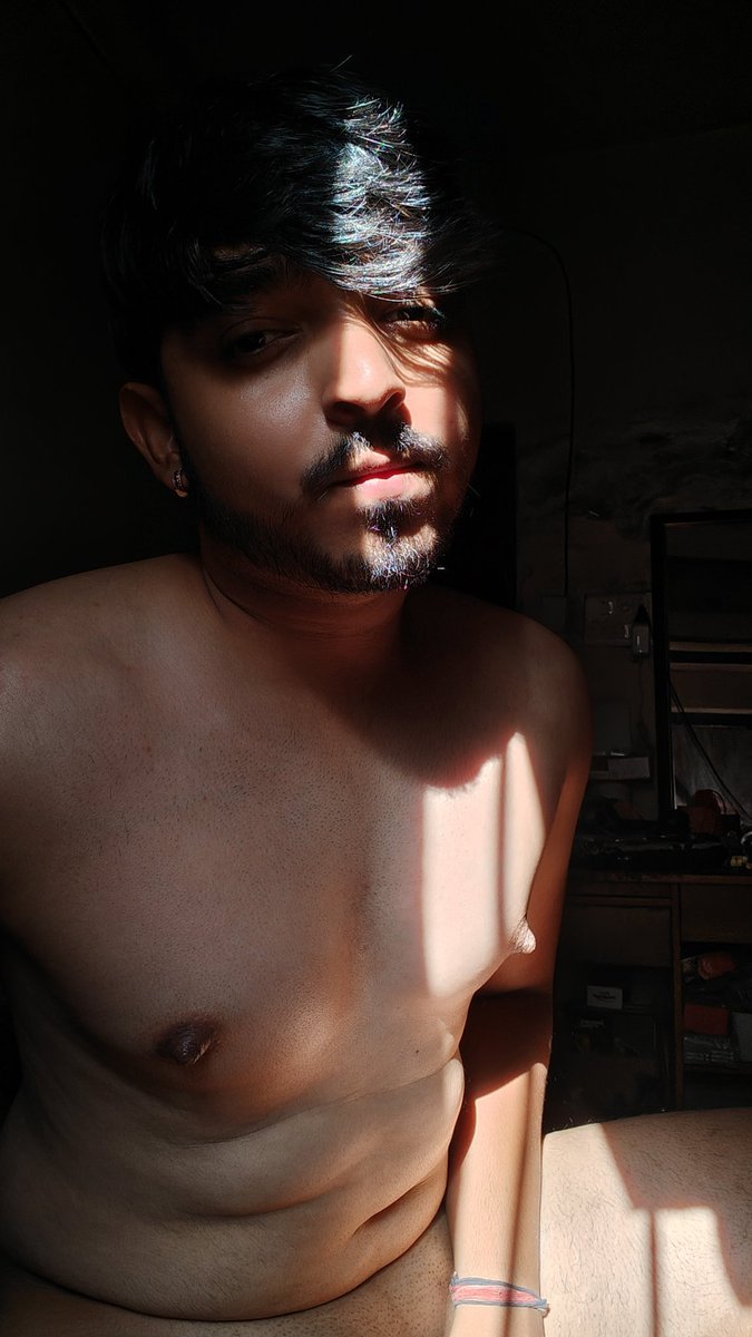 itz_henderson's tweet photo. Need some light 🕯️ 
.
.
.
@bonatianchun12 @edge_him @live2please00 @lockedtf1 @MYedging @deep_saha75614
.
.
#LatinoVibes  #gutpunch #abs #hothunkasia #slave4u #slaveplay #sixpack #muscle #domination https://t.co/qx6iBwNaLQ