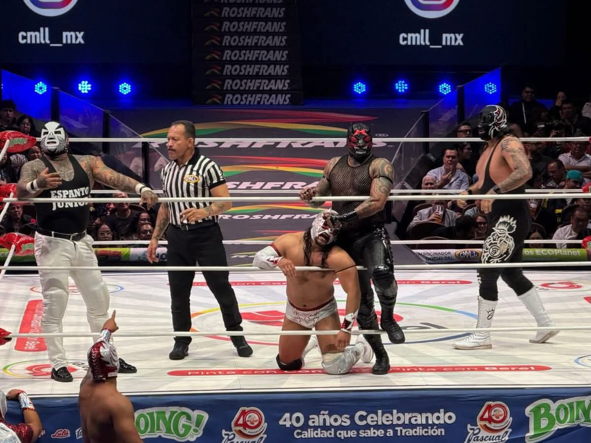 LaTijeraLucha's tweet photo. Segundo encuentro del “viernes espectacular”, en un “luchón” entre rudos y técnicos, el equipo de #MagiaBlanca, Tornado y #ReyPegasus con grandes vuelos, llaves y planchas derrotaron a #Raider, #EspantoJr y ElGallero que lo dieron todo en el encordado.
#latijeraluchalibre https://t.co/jDZ3A68LTG