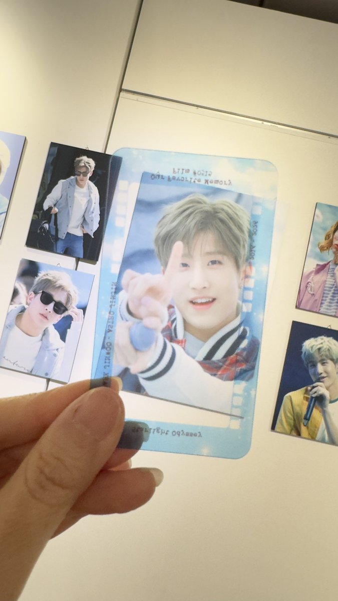 ⋆⁺₊⋆
𝐒𝐭𝐚𝐫𝐥𝐢𝐠𝐡𝐭 𝐎𝐝𝐲𝐬𝐬𝐞𝐲

𝟭𝘀𝘁 𝗣𝗛𝗢𝗧𝗢 𝗘𝗫𝗛𝗜𝗕𝗜𝗧𝗜𝗢𝗡
𝗳𝗼𝗿 𝗝𝗜𝗡𝗝𝗜𝗡′𝘀 𝗕𝗜𝗥𝗧𝗛𝗗𝗔𝗬

#진진 #JINJIN
03/14 - 3/15
동원샐러리

전시회 오늘 오픈했습니다💚
진우가 걸어온 10년의 기록을 담았습니다
많은 분들이 보러 와 주시면 감사하겠습니다