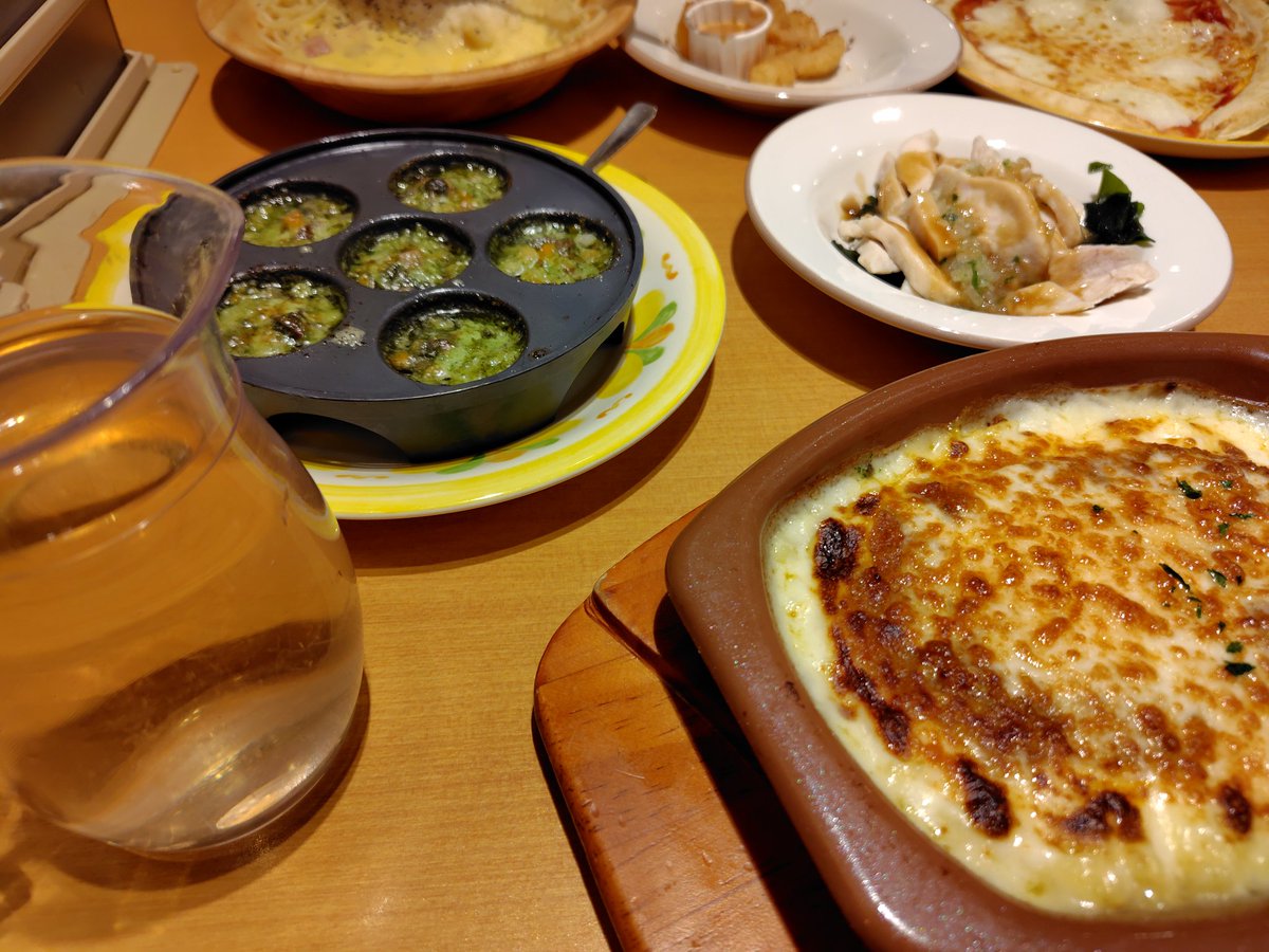 ブケム tweet media