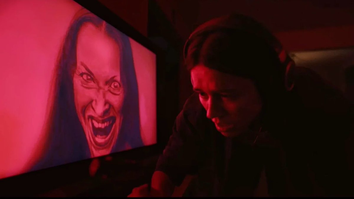 ホラー映画取締役 tweet media