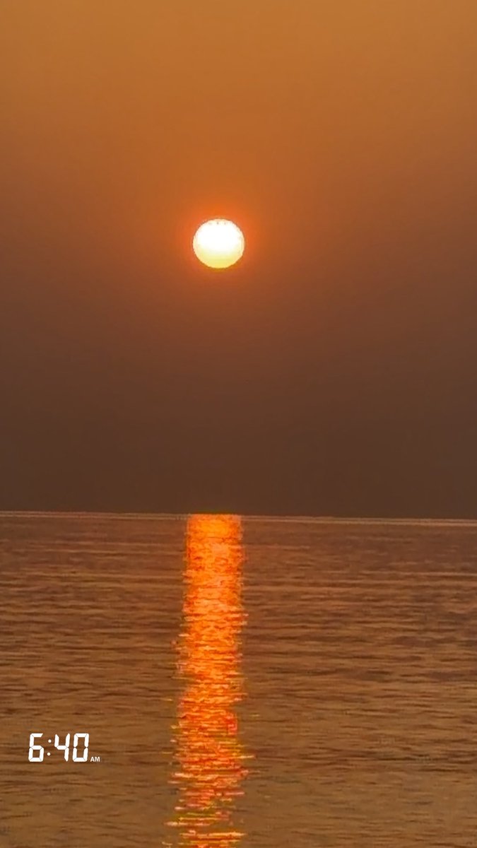 H.AlNQBEI tweet media