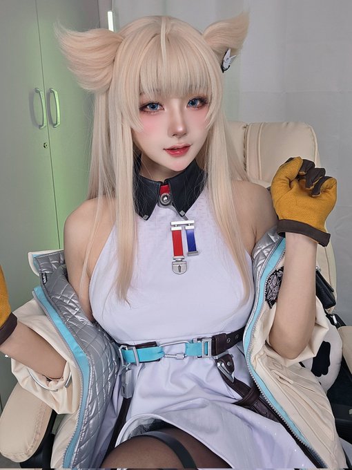 Twitterのコスプレ画像18