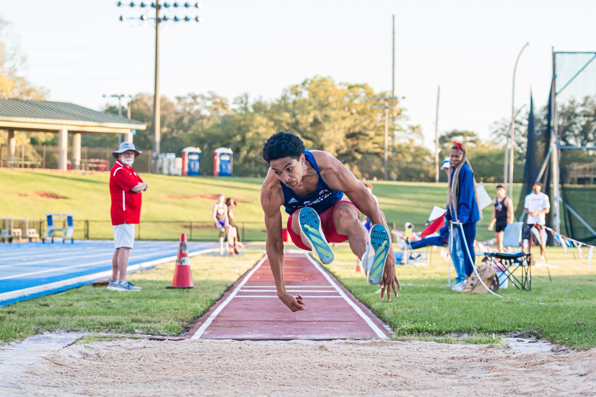 South Alabama Track & Field / XC ๐จ tweet media