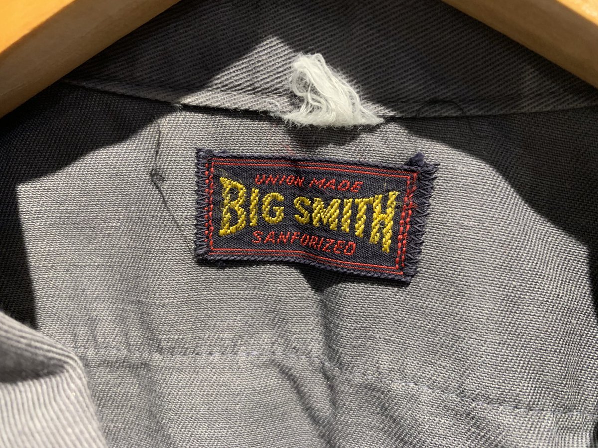 outsidekawasaki's tweet photo. USED BIG SMITH
Work Long Sleeve Shirts
Size M〜Lぐらい
Price ¥12650 Taxin
#アウトサイド川崎 #川崎 #古着 #川崎古着 #神奈川古着 #川崎古着マップ #川崎アメカジ #bigsmith #ビッグスミス #ヴィンテージ #ワークシャツ #アメカジ #アメカジコーデ https://t.co/25o0AUc0IH