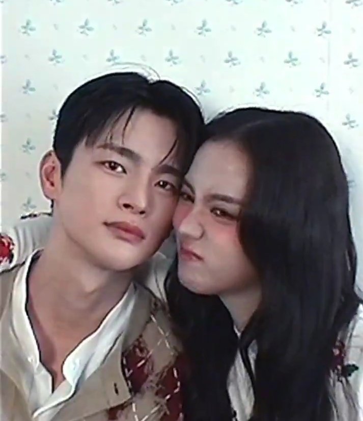 boyfriend on demand tweet media